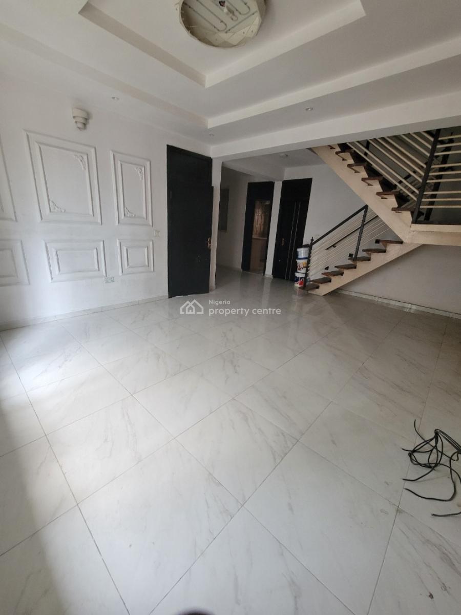 Standard and Spacious 3-bedroom Terrace Duplex, Osapa London, Lekki, Lagos, Terraced Duplex for Rent