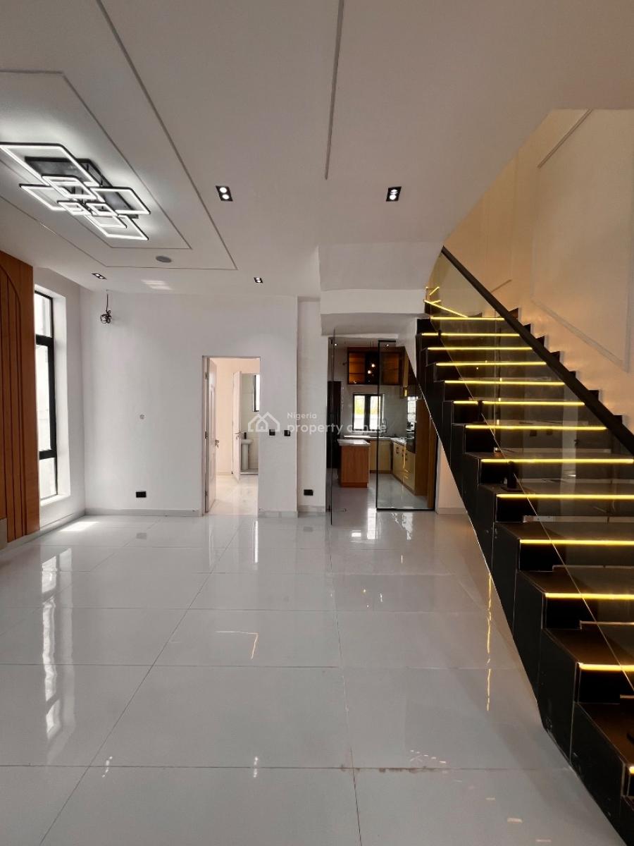 Beautifully Designed Home, Ikota, Lekki, Lagos, Semi-detached Duplex for Sale