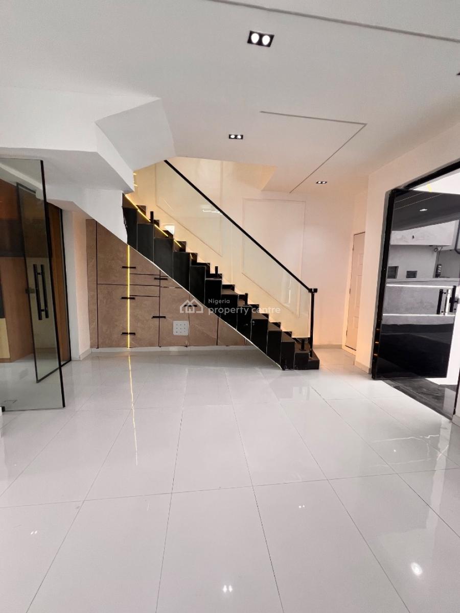 Beautifully Designed Home, Ikota, Lekki, Lagos, Semi-detached Duplex for Sale