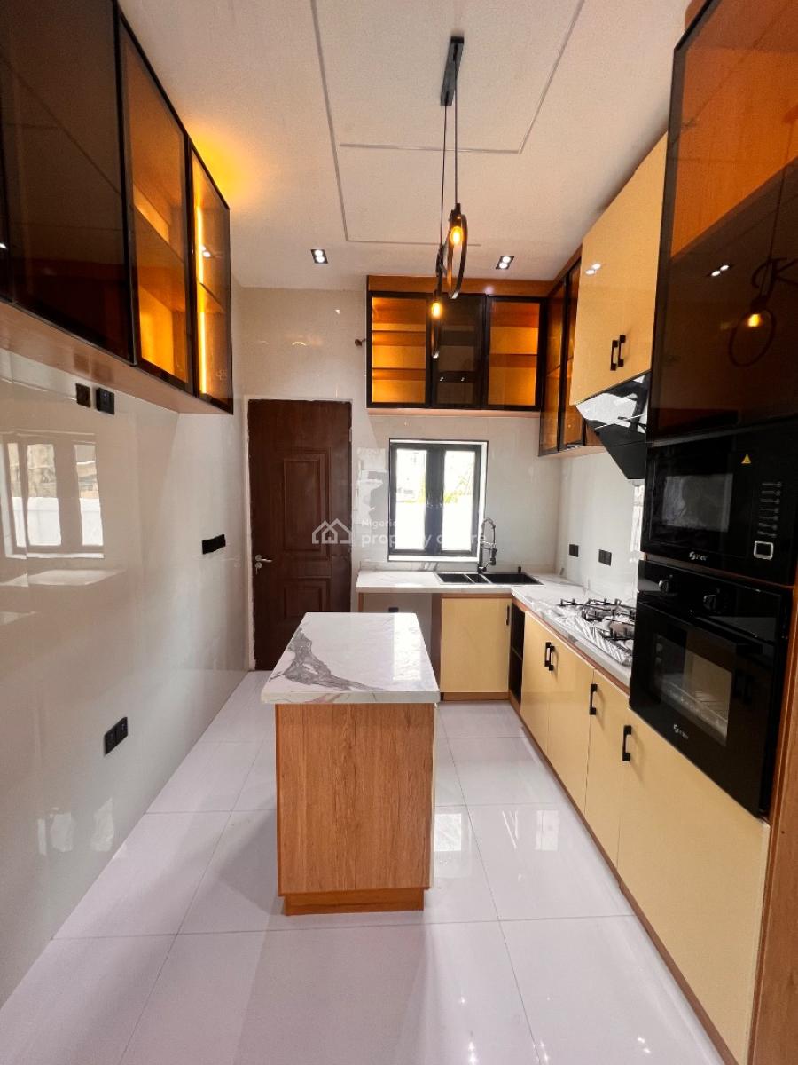 Beautifully Designed Home, Ikota, Lekki, Lagos, Semi-detached Duplex for Sale