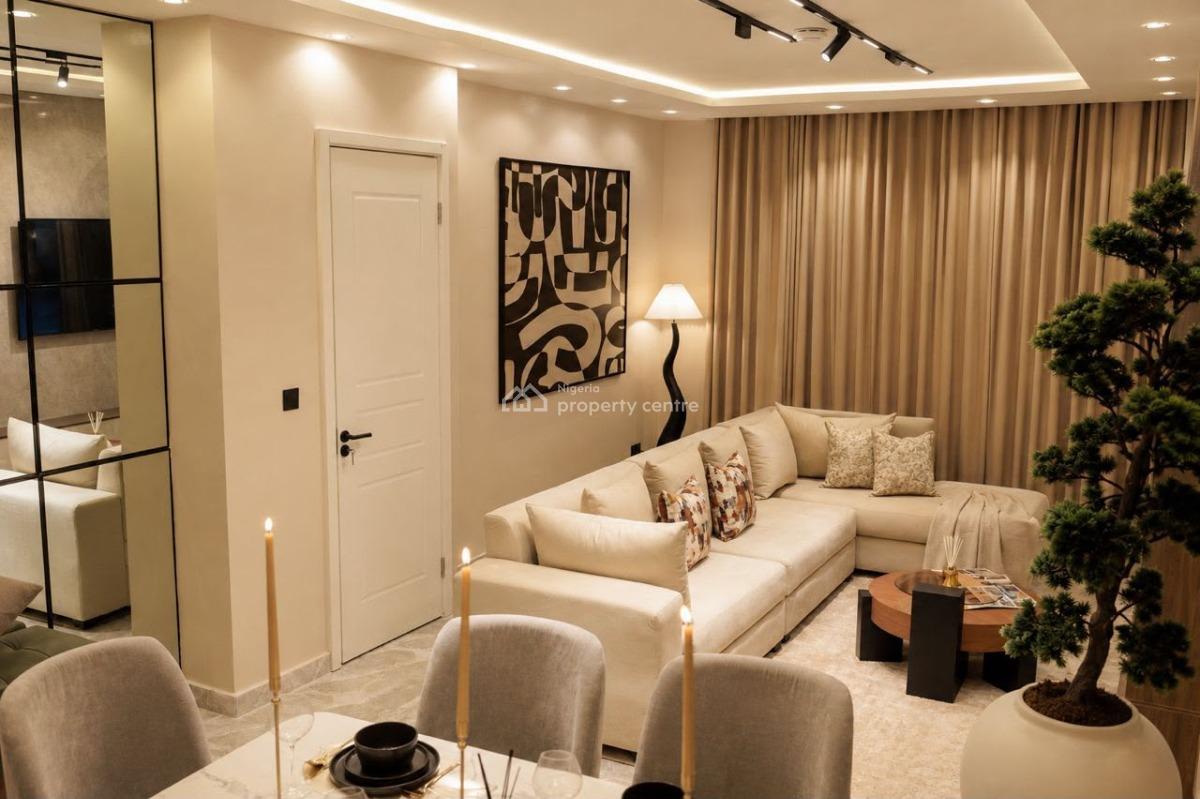 Luxury 3 Bedroons Apartments with Housekeeping and Ps5, Ikoyi, Lagos, Flat / Apartment Short Let