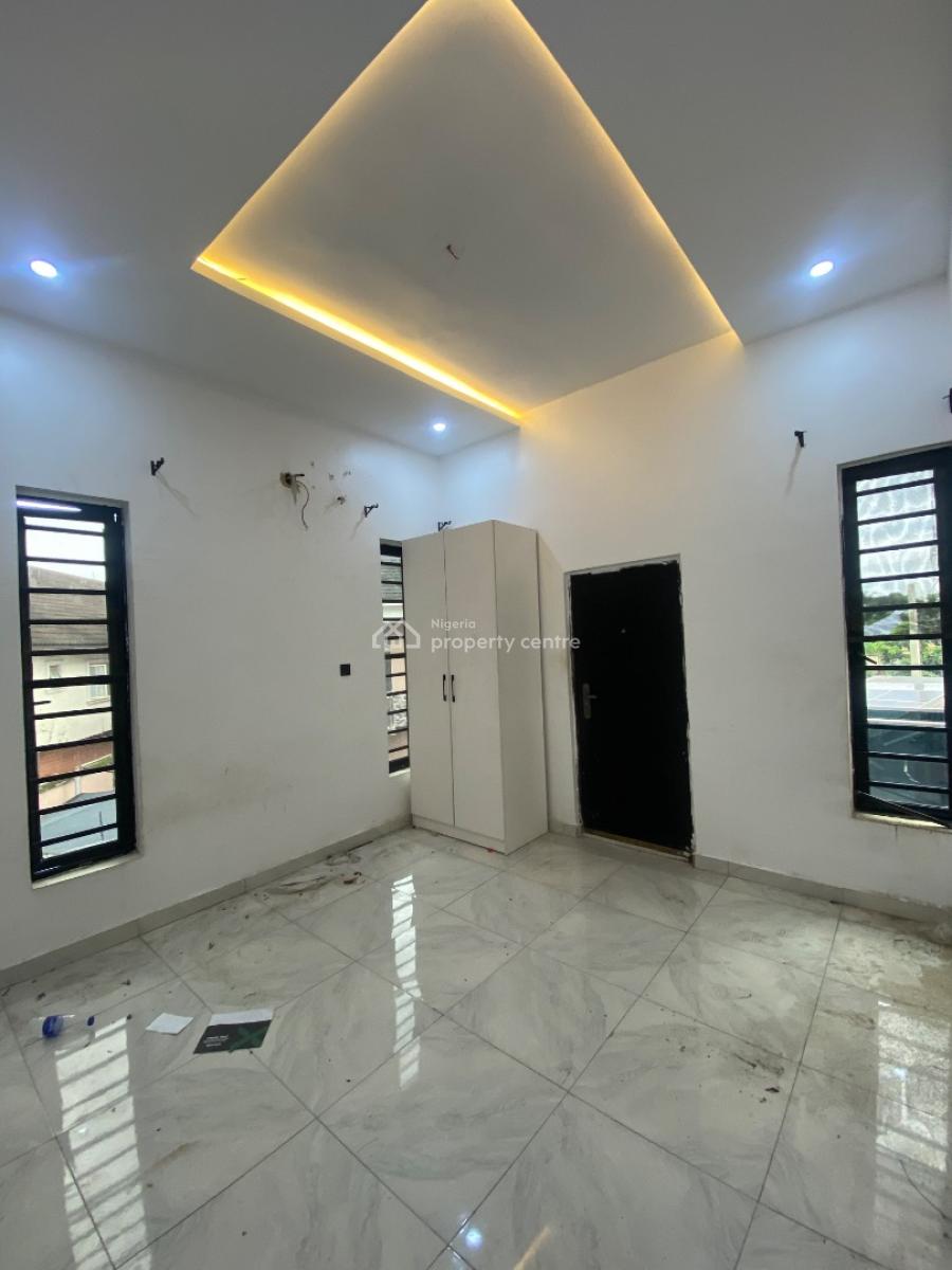 Tastefully Finished Two Before Apartment, Peaceland Area Ogombo, Ajah, Lagos, Flat / Apartment for Rent