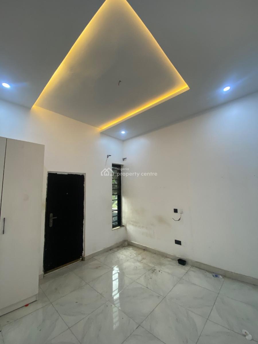 Tastefully Finished Two Before Apartment, Peaceland Area Ogombo, Ajah, Lagos, Flat / Apartment for Rent