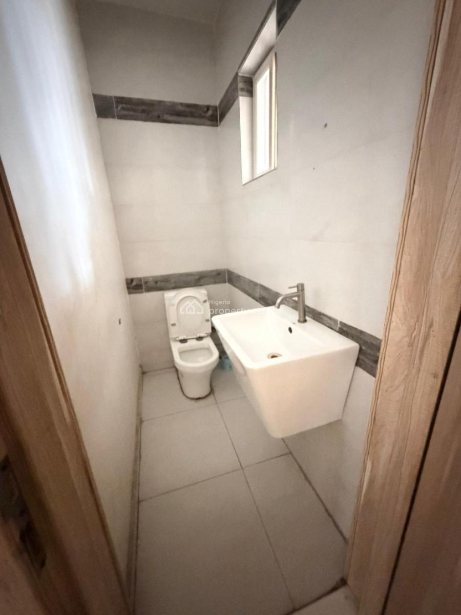 Spacious Studio Apartment in a Shared Apartment with Pool & Gym, Orchid Road Lekki, Lekki, Lagos, Self Contain (single Rooms) for Rent