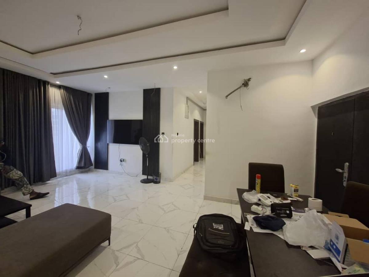 Solidly Built 3 Bedroom Flat with Guest Toilet, Off Freedom Way,lekki Phase1, Lekki Phase 1, Lekki, Lagos, Flat / Apartment for Sale