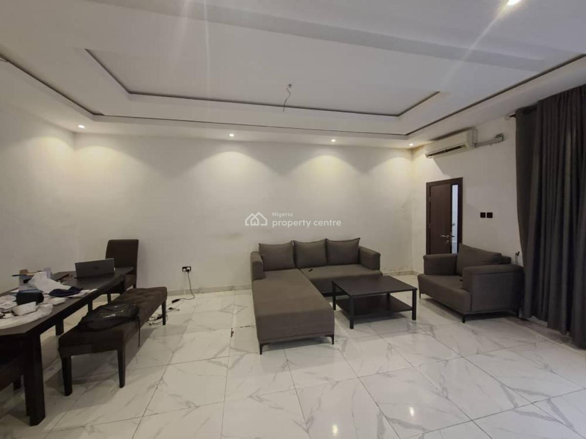 Solidly Built 3 Bedroom Flat with Guest Toilet, Off Freedom Way,lekki Phase1, Lekki Phase 1, Lekki, Lagos, Flat / Apartment for Sale