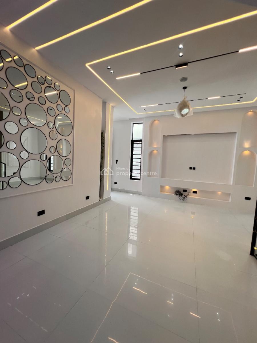 Beautifully Designed Home, Ikota, Lekki, Lagos, Semi-detached Duplex for Sale