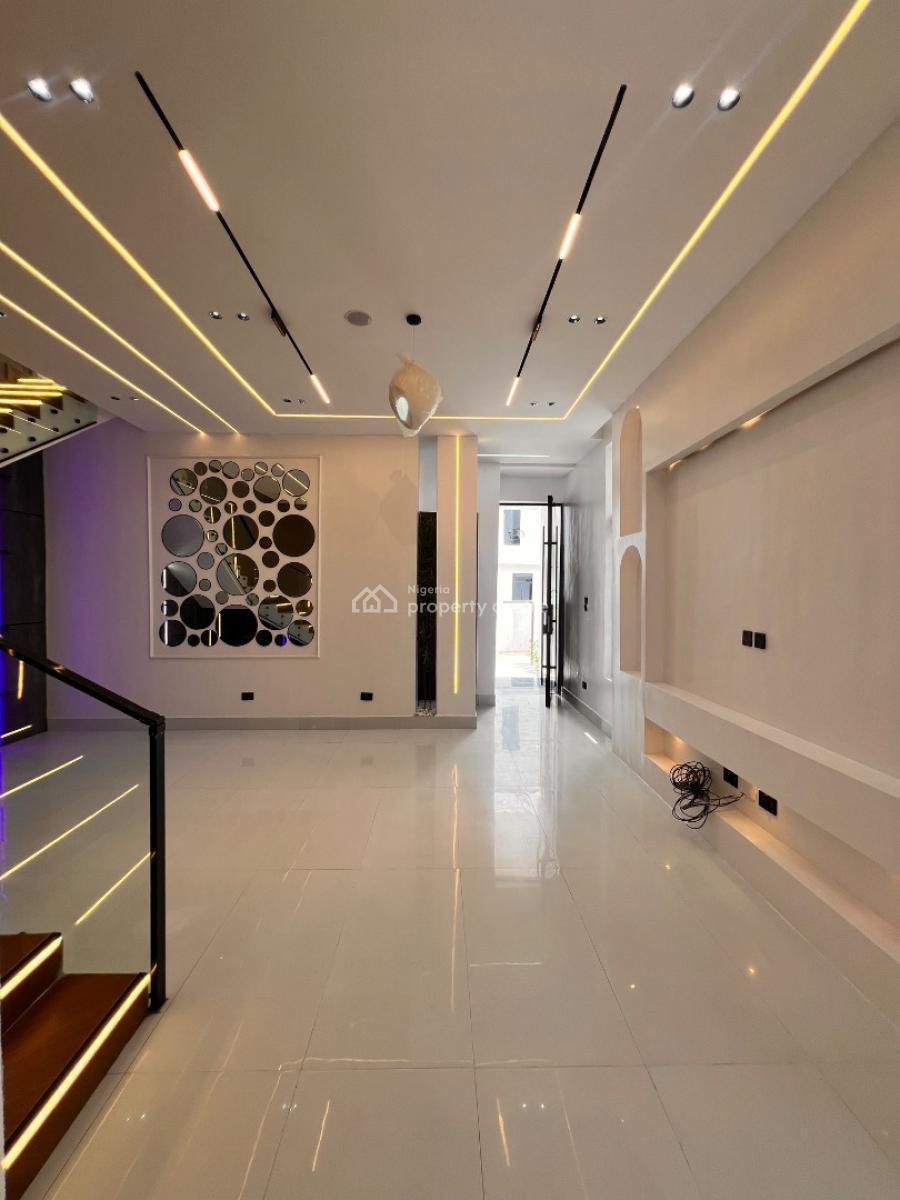 Beautifully Designed Home, Ikota, Lekki, Lagos, Semi-detached Duplex for Sale