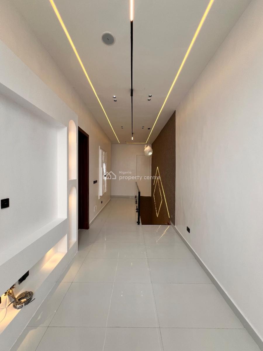 Beautifully Designed Home, Ikota, Lekki, Lagos, Semi-detached Duplex for Sale