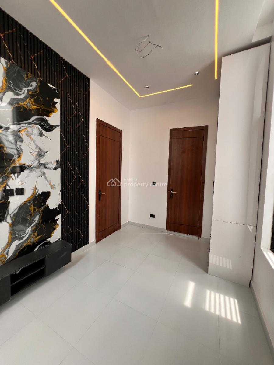 Beautifully Designed Home, Ikota, Lekki, Lagos, Semi-detached Duplex for Sale