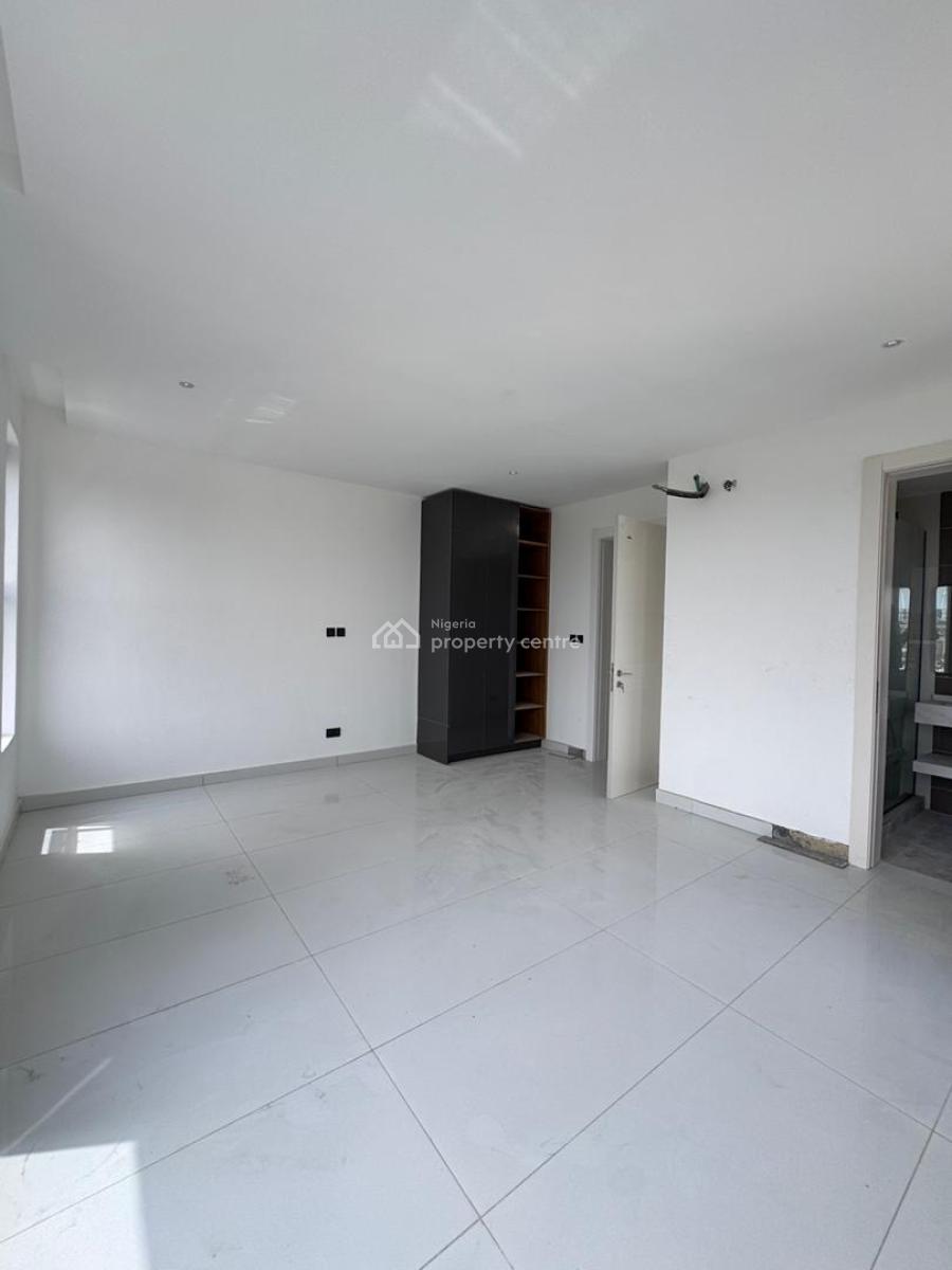 Super Modern Built in Serene Environment, Lekki Phase 1, Lekki, Lagos, Flat / Apartment for Sale