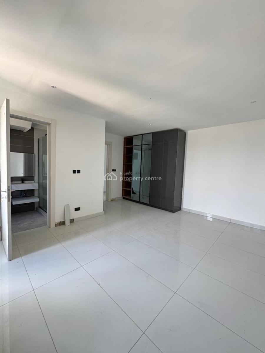 Super Modern Built in Serene Environment, Lekki Phase 1, Lekki, Lagos, Flat / Apartment for Sale