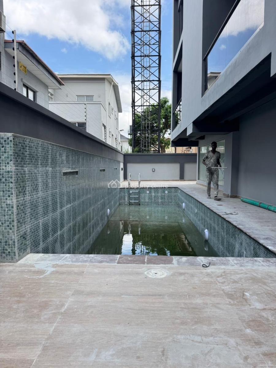 Super Modern Built in Serene Environment, Lekki Phase 1, Lekki, Lagos, Flat / Apartment for Sale