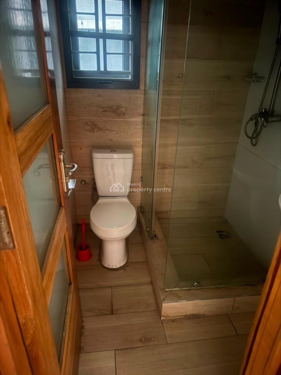 Fully Detached 5-bedroom Duplex with Bq, Lekki Phase 1, Lekki, Lagos, Office Space for Rent