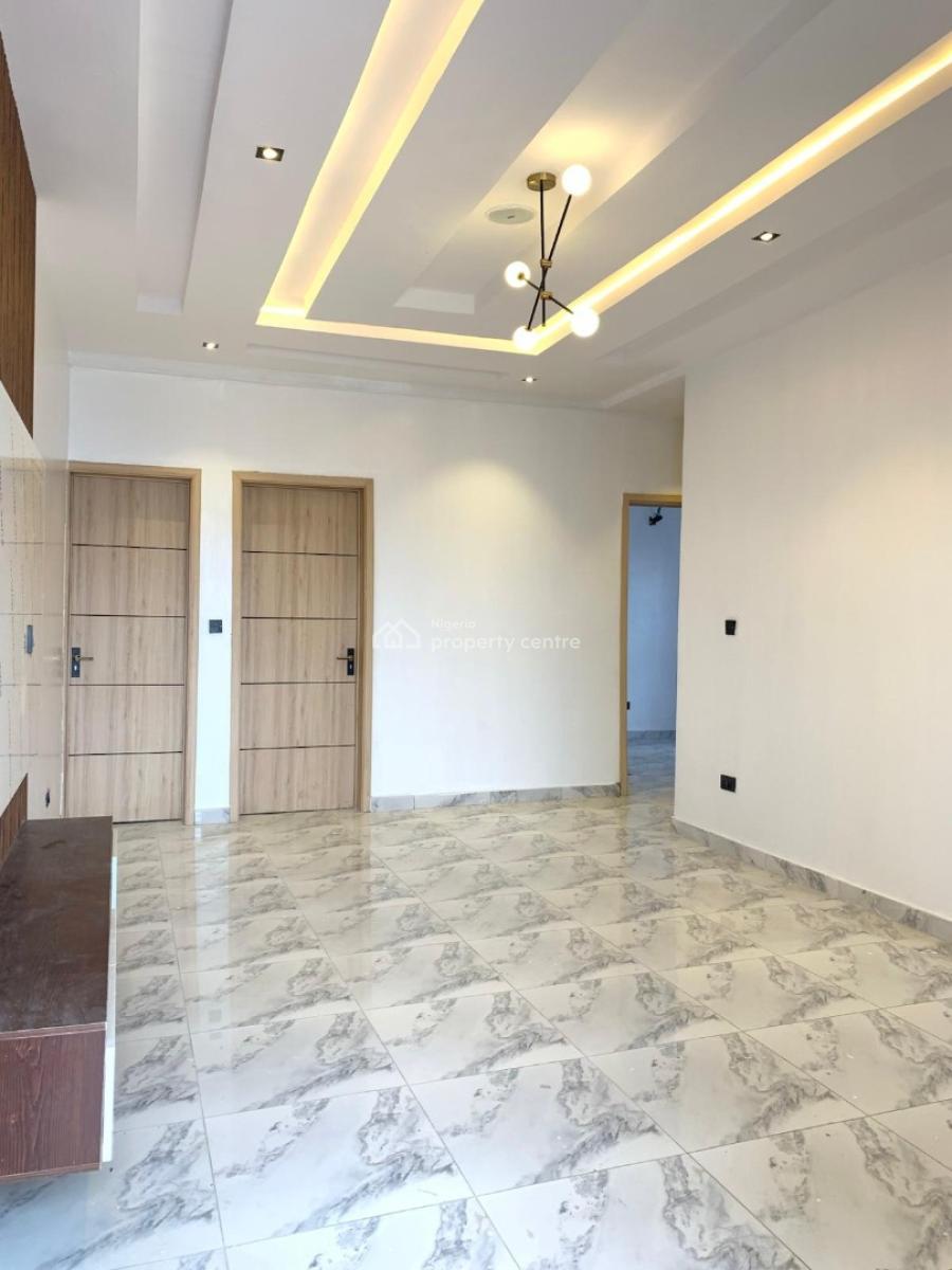 2 Bedroom Serviced Apartment, Illasan Road, Lekki, Lagos, Flat / Apartment for Rent