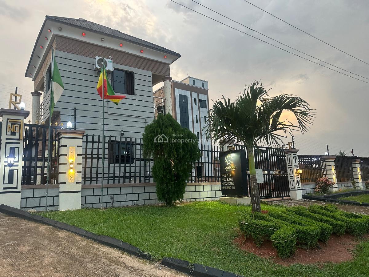 Luxury 23 Bed Hotel and Brand New 5 Storey  Apartment + More, 7 Akure Road Oluku, Benin, Oredo, Edo, Hotel / Guest House for Sale