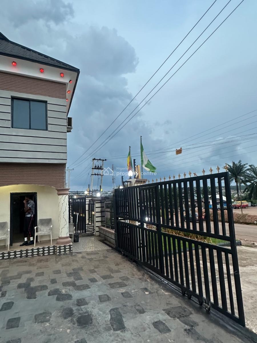 Luxury 23 Bed Hotel and Brand New 5 Storey  Apartment + More, 7 Akure Road Oluku, Benin, Oredo, Edo, Hotel / Guest House for Sale