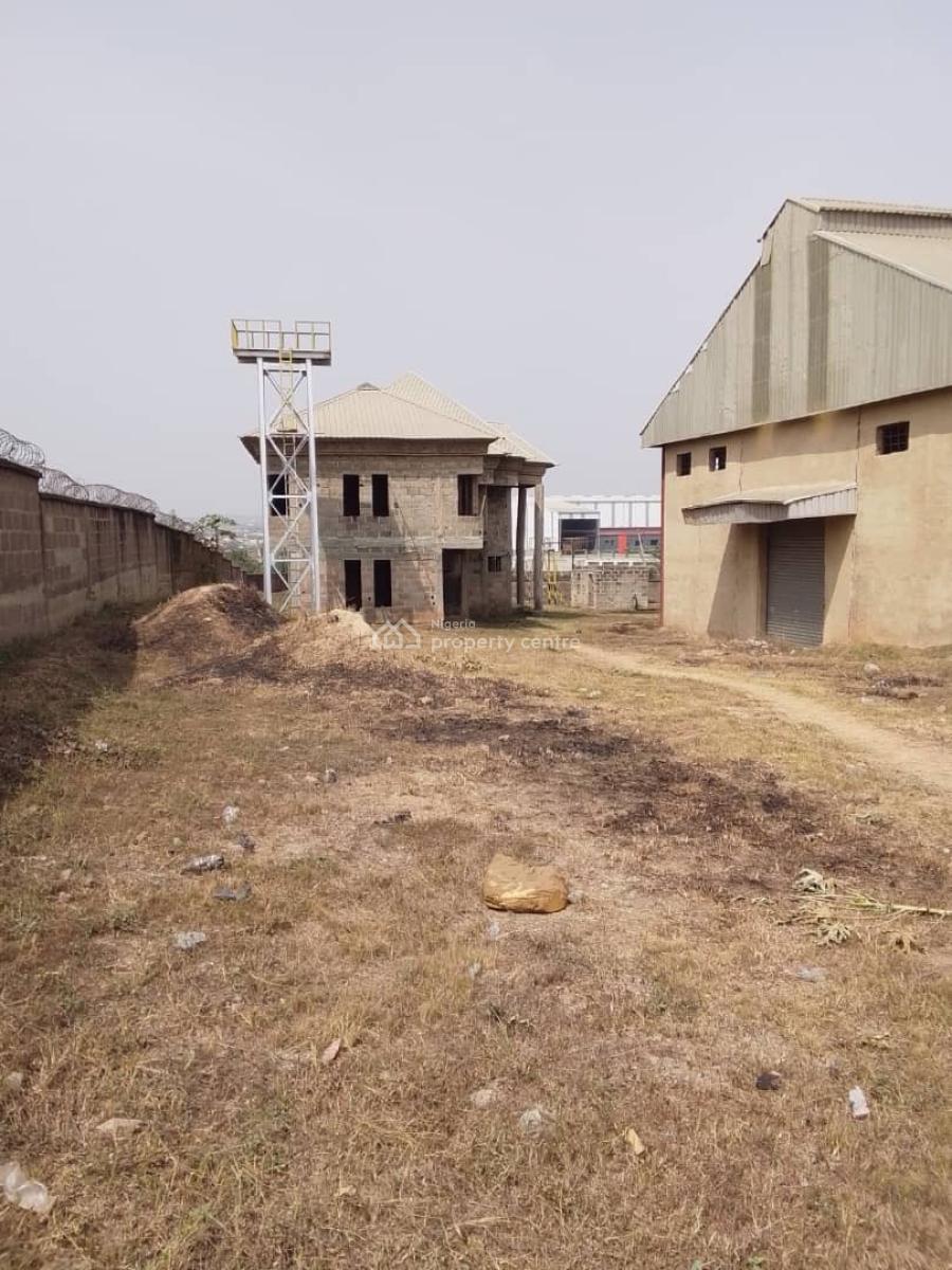 Excellent Facilities, Ijebu Ode Road, Ibadan, Oyo, Factory for Sale