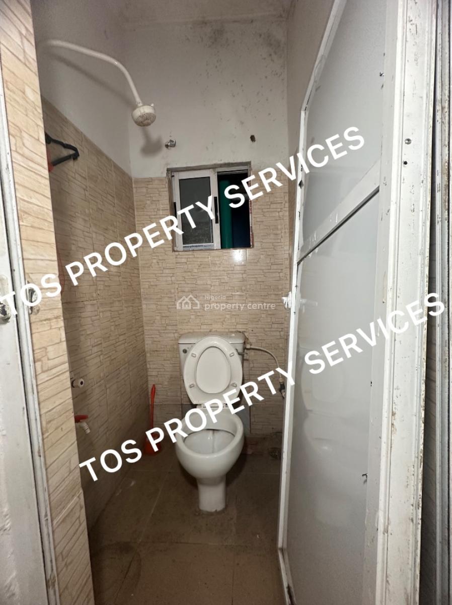 1 Room Self-contained Flat (upstairs), Yaba, Yaba, Lagos, Self Contain (single Rooms) for Rent