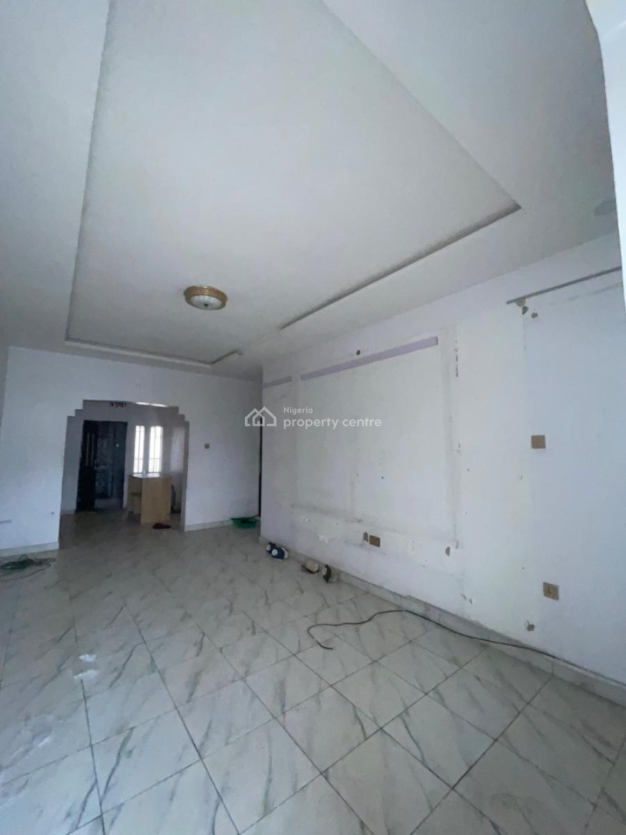 Standard 2 Bedroom Apartment on Interlocked Estate Upstairs, Located Inside an Estate,no Flood,good Drainage, Sangotedo, Ajah, Lagos, Flat / Apartment for Rent