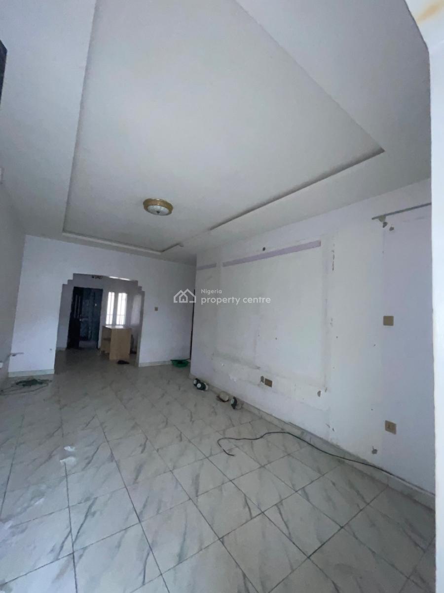 Standard 2 Bedroom Apartment on Interlocked Estate Upstairs, Located Inside an Estate,no Flood,good Drainage, Sangotedo, Ajah, Lagos, Flat / Apartment for Rent