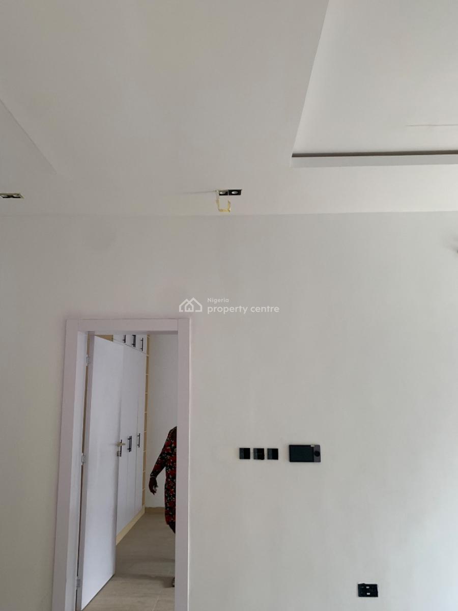 3 Bedroom Apartments with a Bq in Ikeja Gra, Ikeja Gra, Ikeja, Lagos, Flat / Apartment for Sale