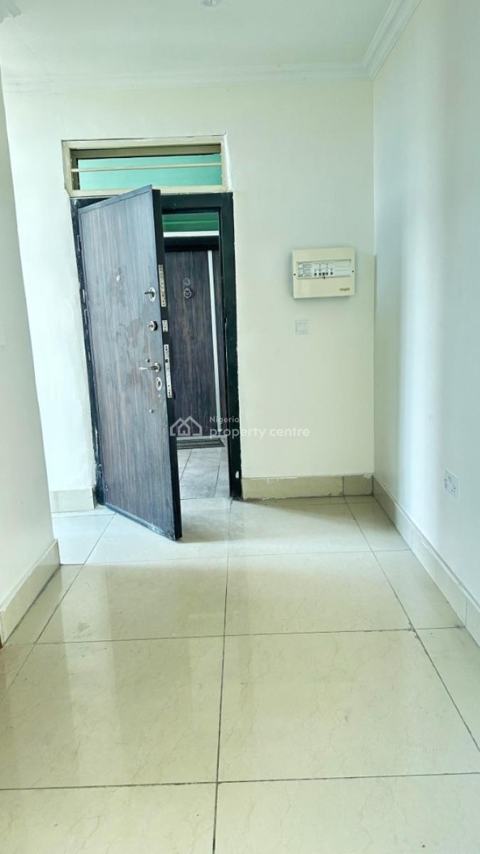 3bedroom Maisonette with a Room Bq in Old Ikoyi Off Glover Road, Off Glover Road Ikoyi, Old Ikoyi, Ikoyi, Lagos, Flat / Apartment for Rent