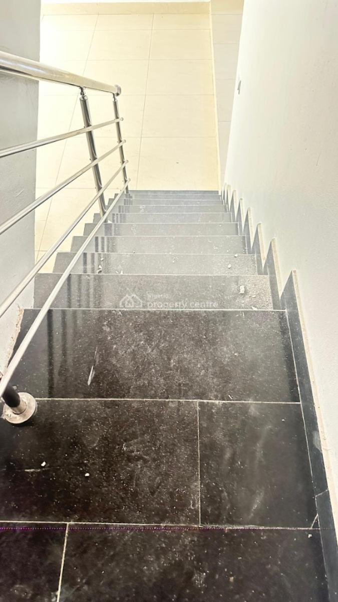 3bedroom Maisonette with a Room Bq in Old Ikoyi Off Glover Road, Off Glover Road Ikoyi, Old Ikoyi, Ikoyi, Lagos, Flat / Apartment for Rent