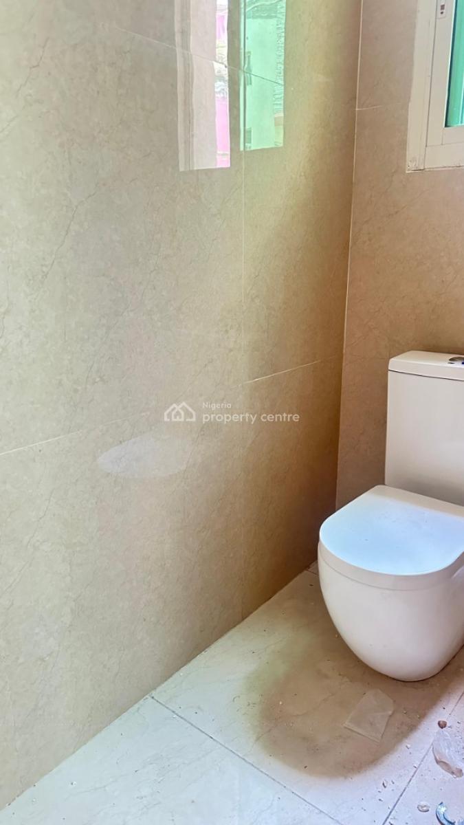 3bedroom Maisonette with a Room Bq in Old Ikoyi Off Glover Road, Off Glover Road Ikoyi, Old Ikoyi, Ikoyi, Lagos, Flat / Apartment for Rent