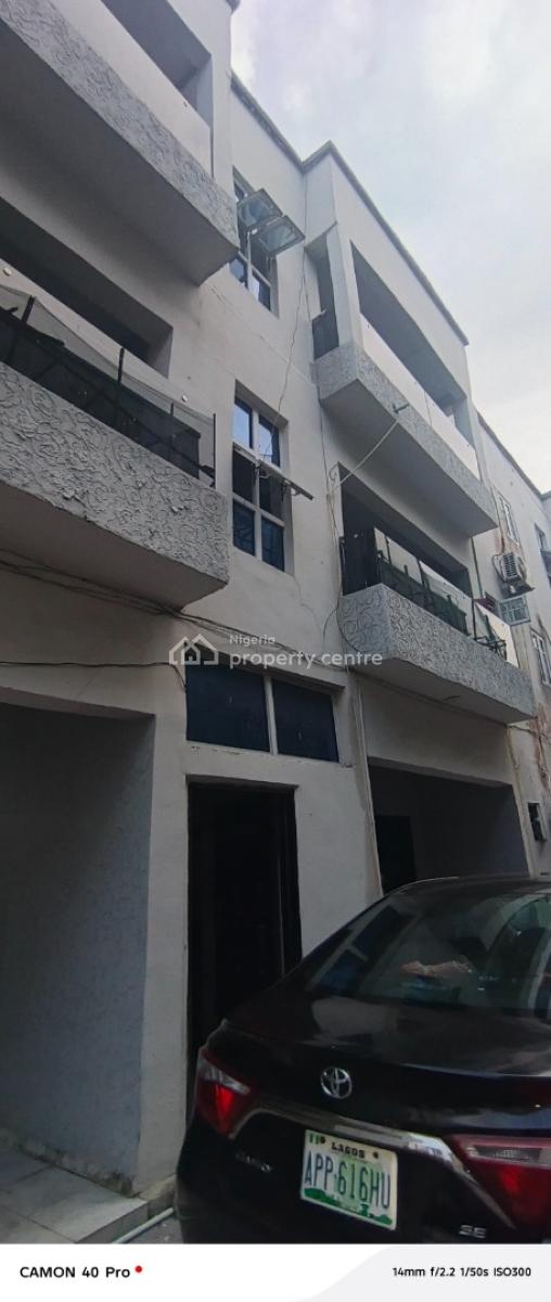 Service Two Bedroom Flat in Osapa London, Kazeem Eletu Street, Osapa, Lekki, Lagos, Flat / Apartment for Rent