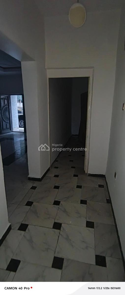Service Two Bedroom Flat in Osapa London, Kazeem Eletu Street, Osapa, Lekki, Lagos, Flat / Apartment for Rent