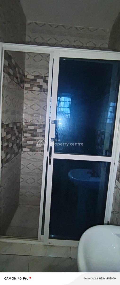 Service Two Bedroom Flat in Osapa London, Kazeem Eletu Street, Osapa, Lekki, Lagos, Flat / Apartment for Rent