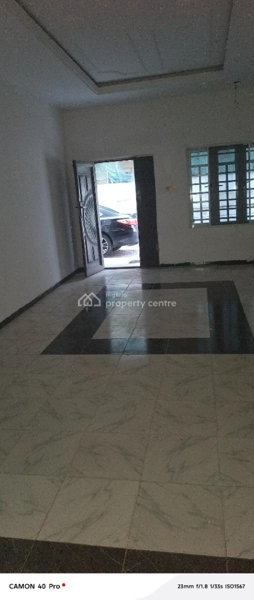Service Two Bedroom Flat in Osapa London, Kazeem Eletu Street, Osapa, Lekki, Lagos, Flat / Apartment for Rent