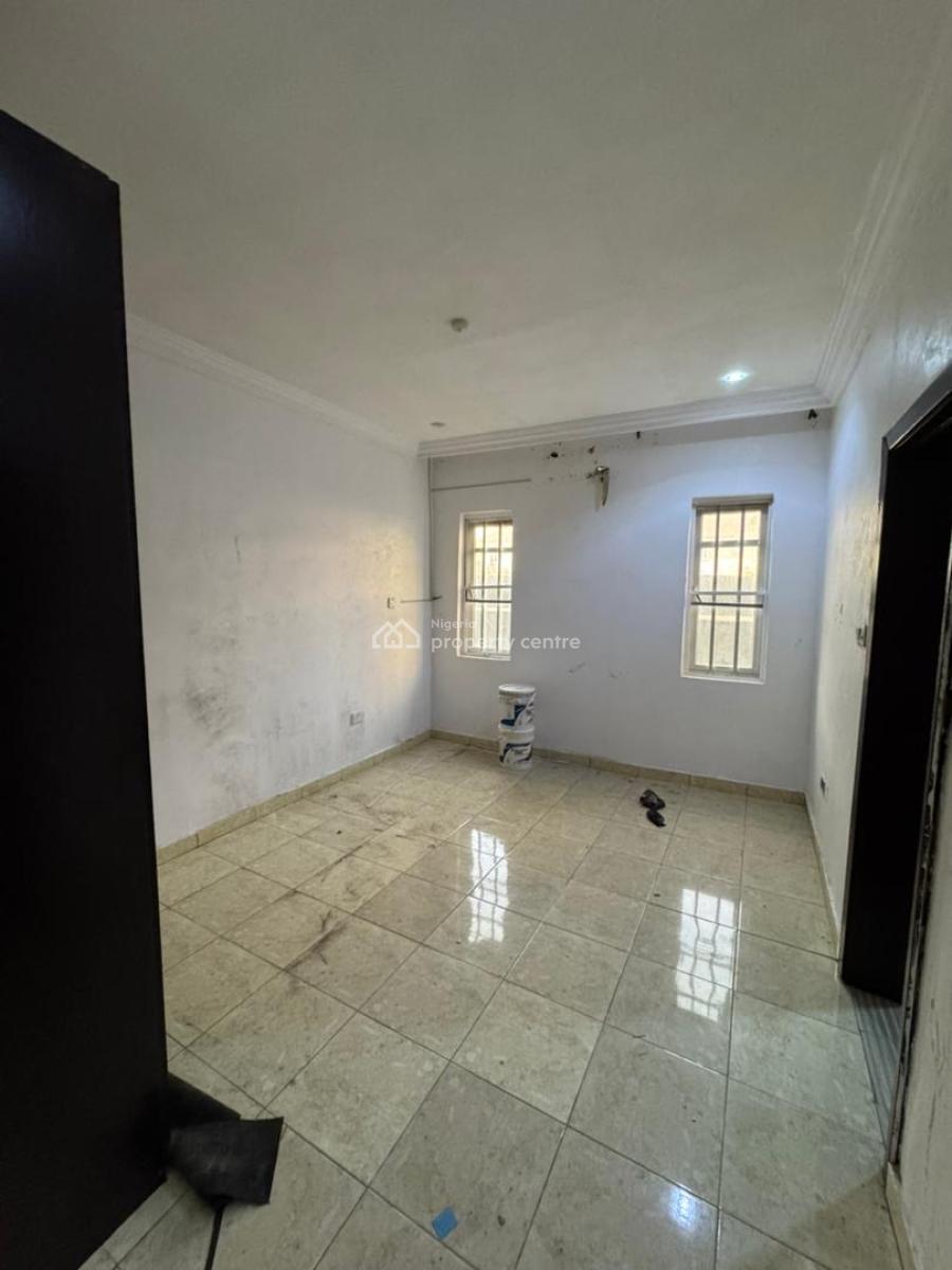 Lovely 2 Bedroom Apartment, New Road, Lekki Expressway, Lekki, Lagos, Flat / Apartment for Rent