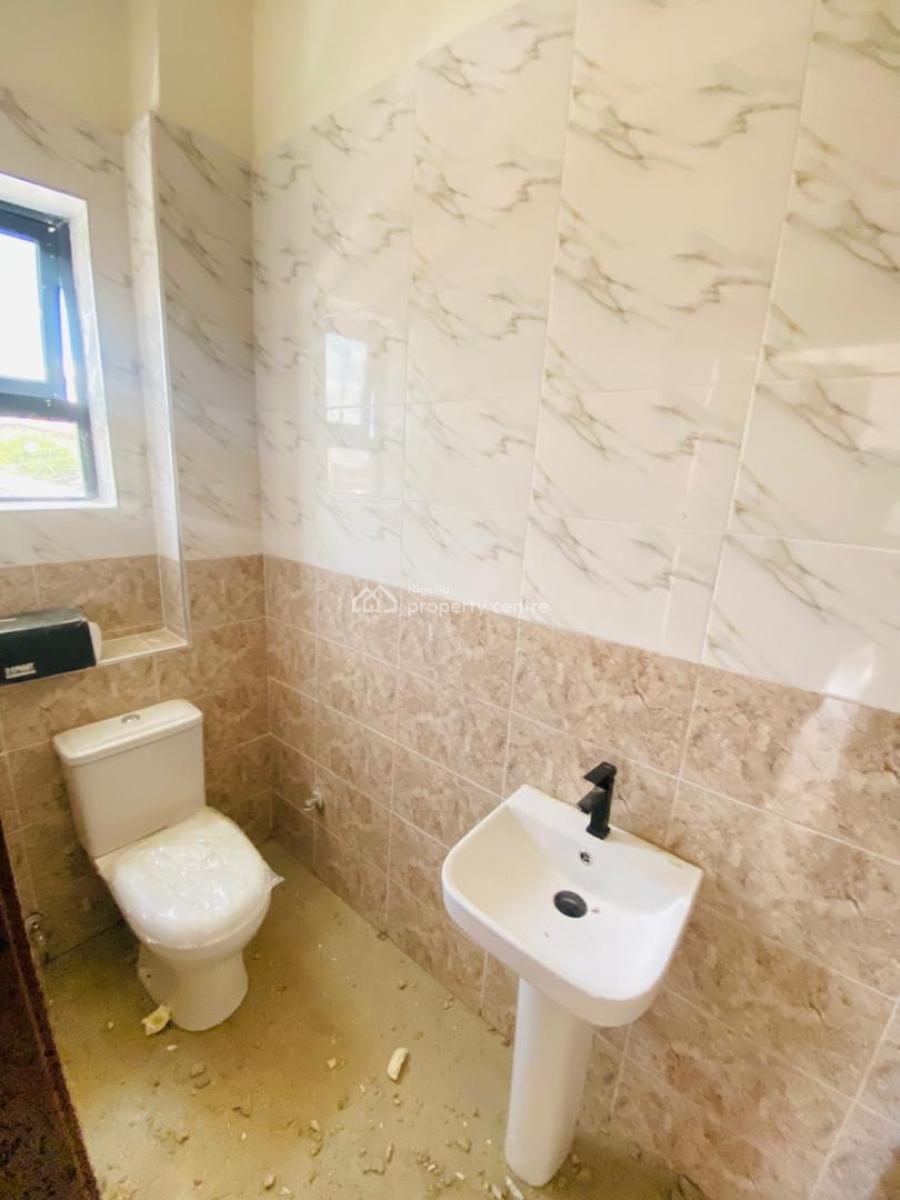 Beautiful Three Bedrooms Off Pedro, Off Pedro Road, Pedro, Gbagada, Lagos, Flat / Apartment for Sale