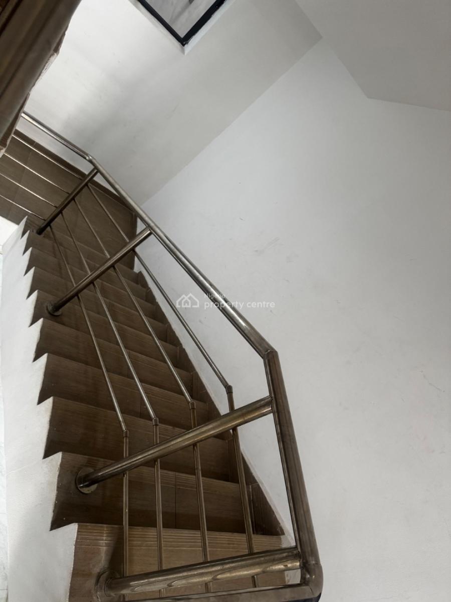 Sharp 2bedrooms Flat, Area 11, Garki, Abuja, Flat / Apartment for Rent