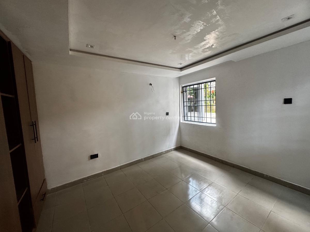 Nicely Renovated 2 Bedroom Flat Ground Floor, Asokoro District, Abuja, Flat / Apartment for Rent