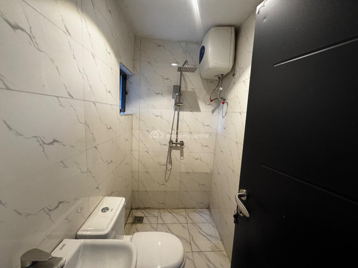 Nicely Renovated 2 Bedroom Flat Ground Floor, Asokoro District, Abuja, Flat / Apartment for Rent