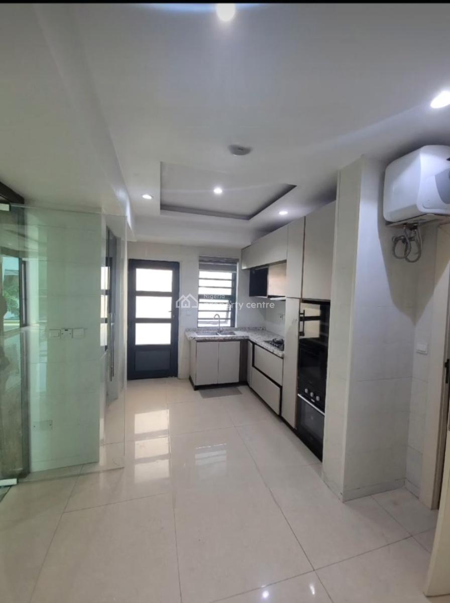 Serviced 3 Bedroom Flat with Bq and Swimming Pool, Off Gerrard Road, Old Ikoyi, Ikoyi, Lagos, Flat / Apartment for Rent