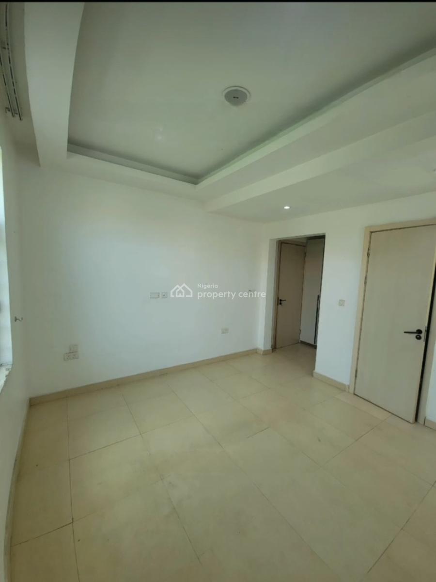 Serviced 3 Bedroom Flat with Bq and Swimming Pool, Off Gerrard Road, Old Ikoyi, Ikoyi, Lagos, Flat / Apartment for Rent