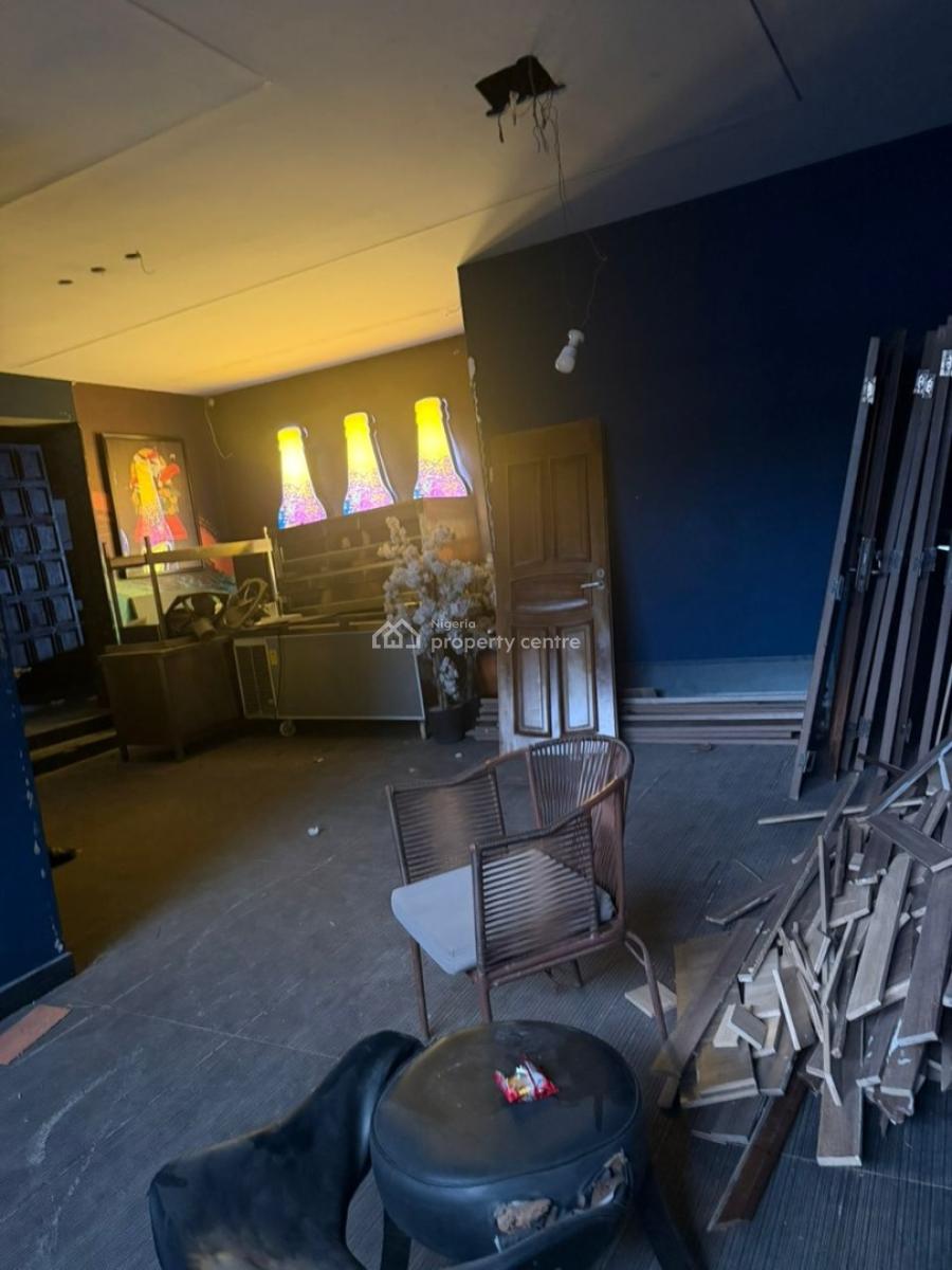 5bedroom Club Houae with in a Big Compound, Victoria Island, Victoria Island (vi), Lagos, Detached Duplex for Rent