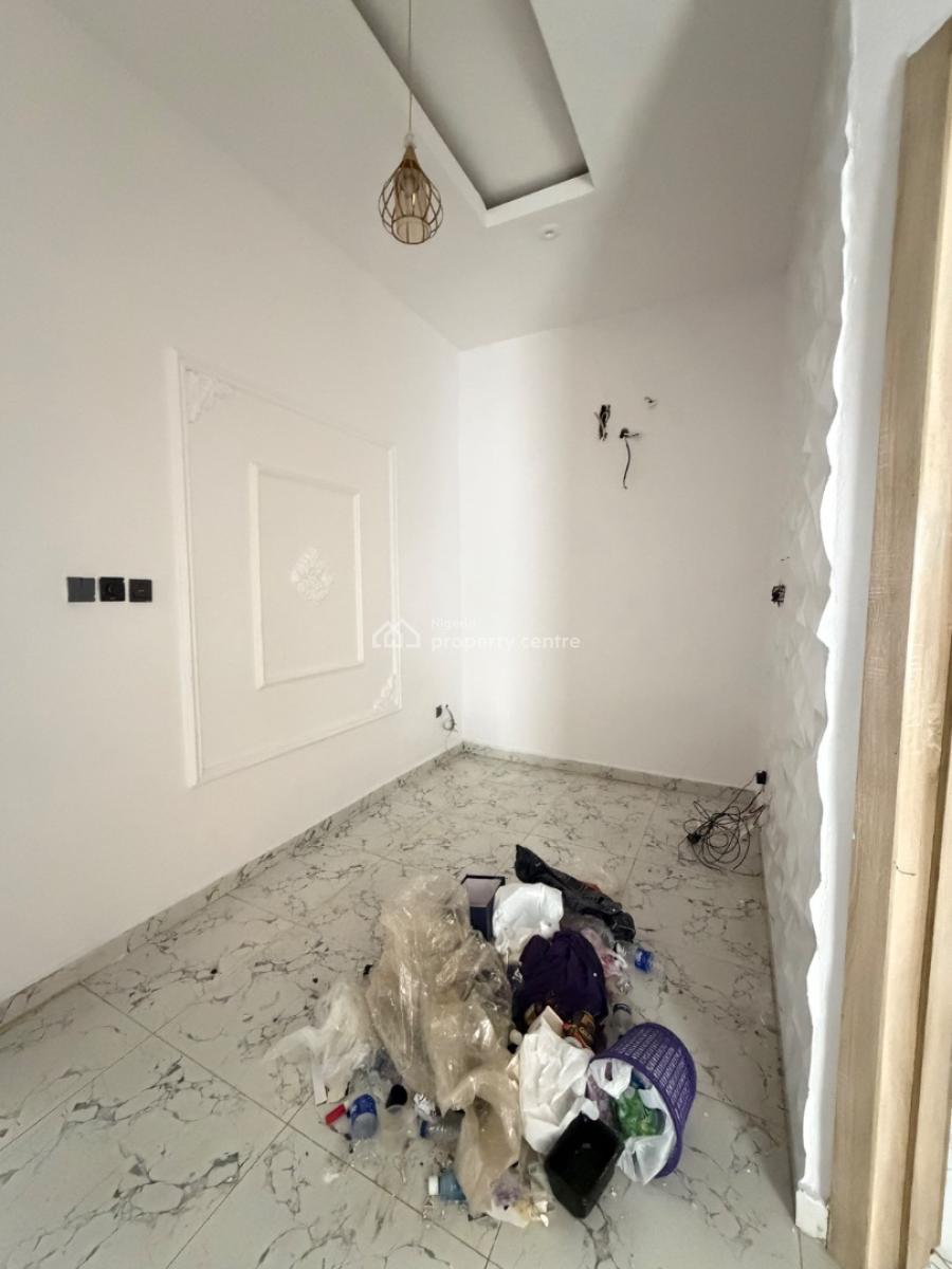 Single Room with Family Lounge, Orchid, Lafiaji, Lekki, Lagos, House for Rent