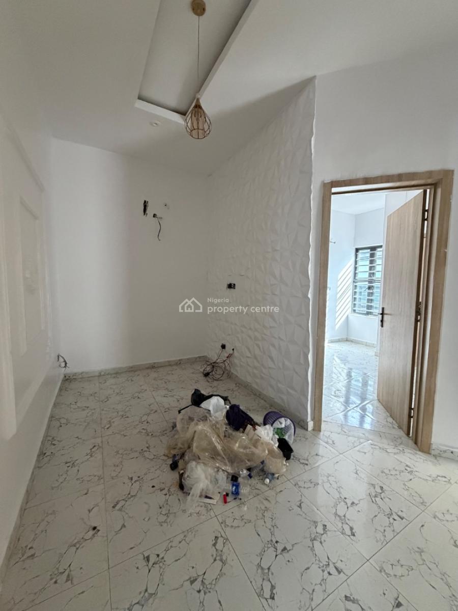 Single Room with Family Lounge, Orchid, Lafiaji, Lekki, Lagos, House for Rent