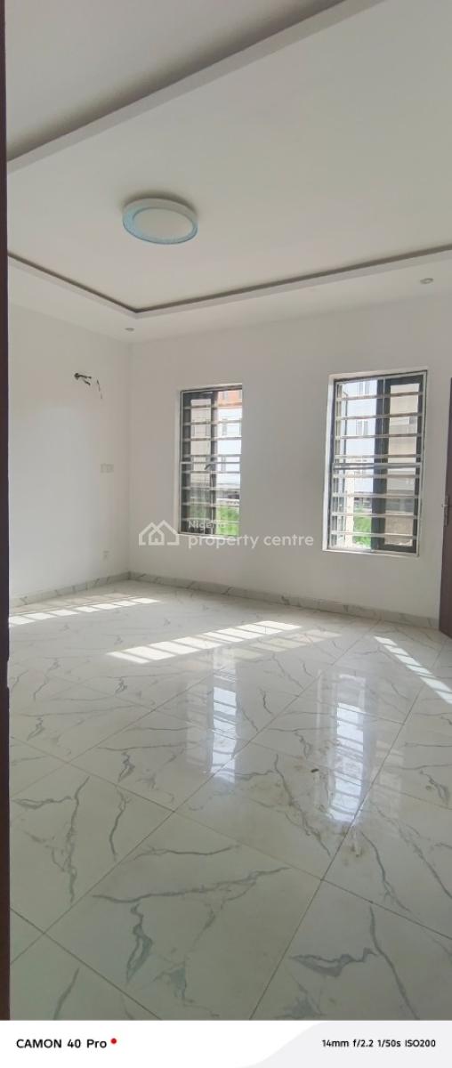Fully Service Mini Flat in Chevron Drive, Paradise 3 Estate Off Chevron Drive, Lekki, Lagos, Mini Flat (room and Parlour) for Rent