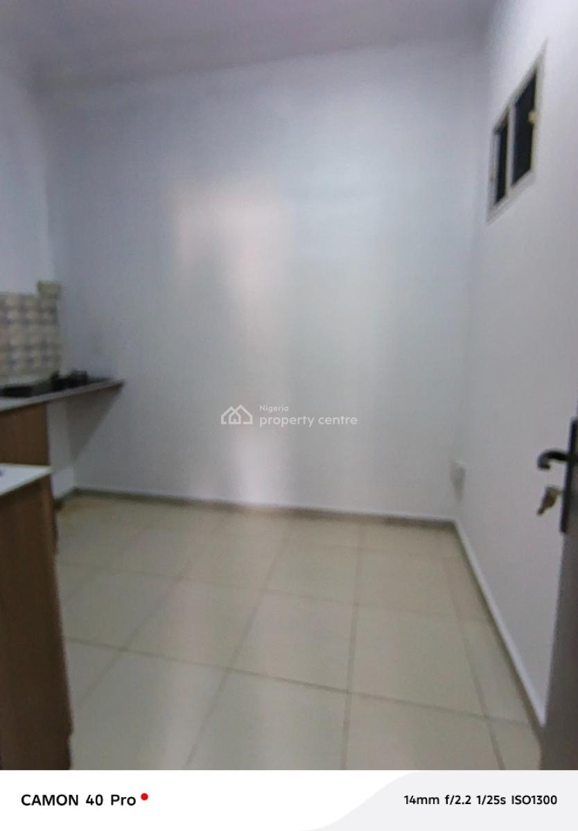 Room and Parlour Mini Flat with Visitor Toilet, Off Chevron Drive, Lekki, Lagos, Mini Flat (room and Parlour) for Rent