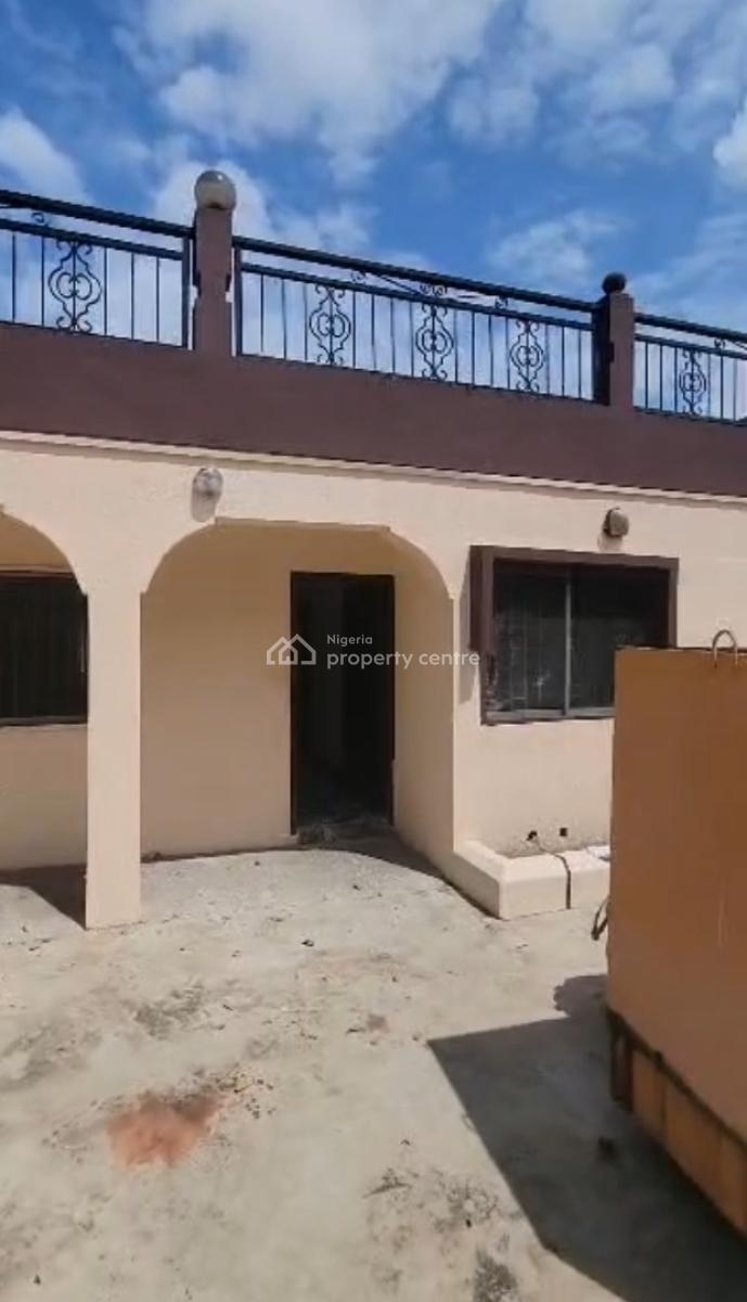 3 Bedroom Bungalow with Rooftop Balcony, Inside Estate, Jakande, Lekki, Lagos, House for Rent
