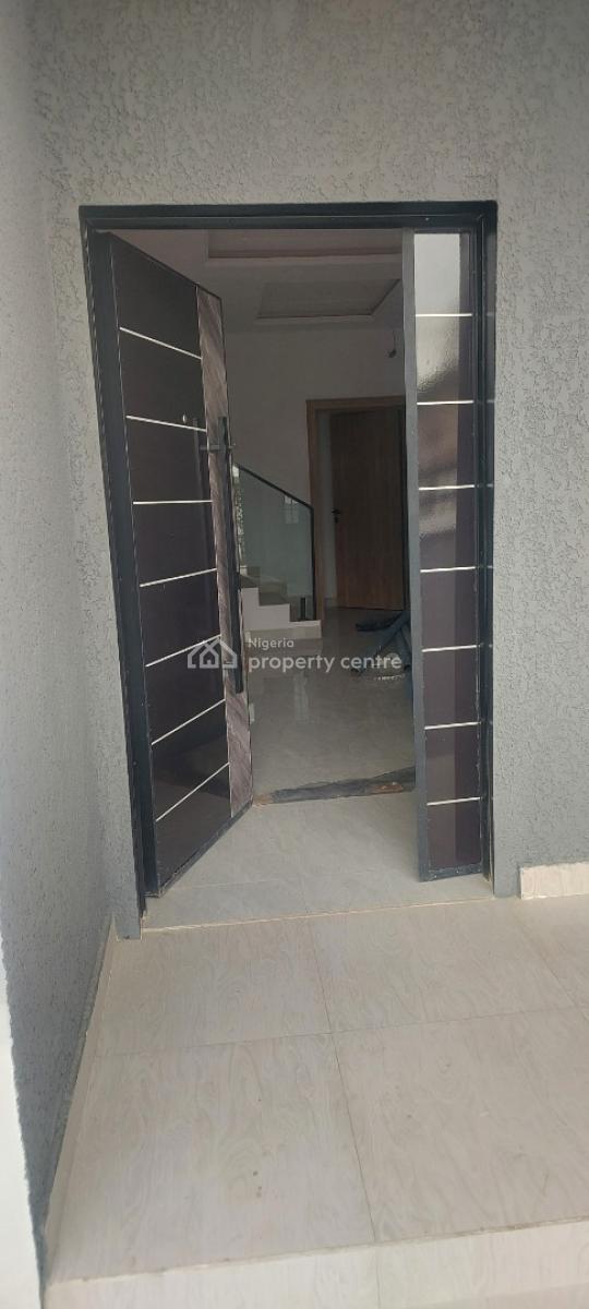 5 Bedrooms Detached House in Ikeja, Adeniyi Jones, Ikeja, Lagos, Detached Duplex for Sale