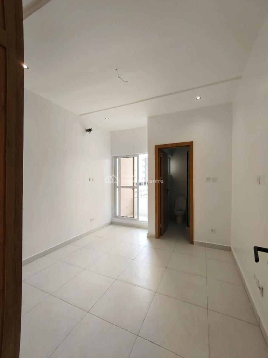 Newly Built Serviced 3 Bedroom Flat, Osapa, Lekki, Lagos, Flat / Apartment for Rent