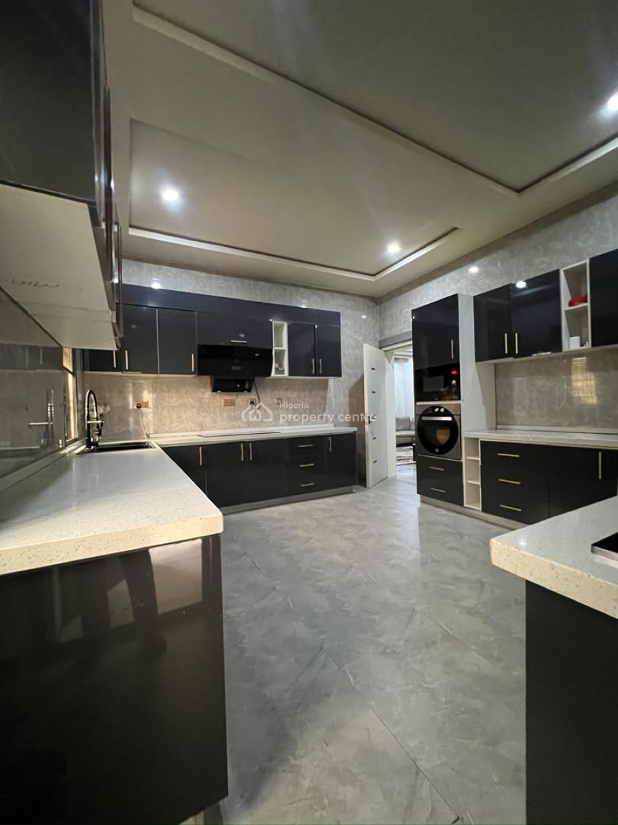 Spacious 6 Bedroom Fully Detached Duplex + Bq, Dawaki, Gwarinpa, Abuja, Detached Duplex for Sale