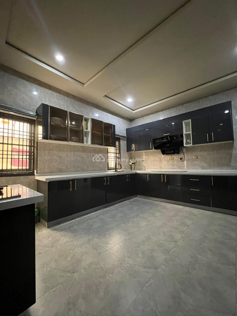 Spacious 6 Bedroom Fully Detached Duplex + Bq, Dawaki, Gwarinpa, Abuja, Detached Duplex for Sale